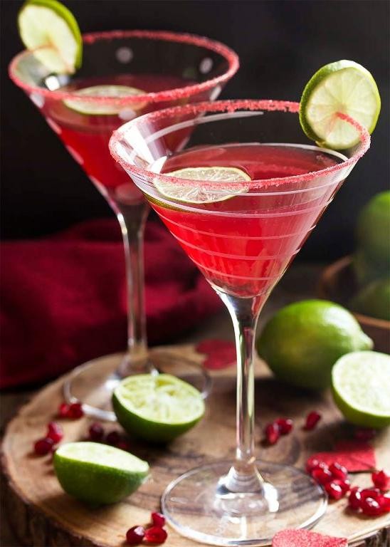 Master Vodka Cocktails: Essential Recipes for Home Bartenders